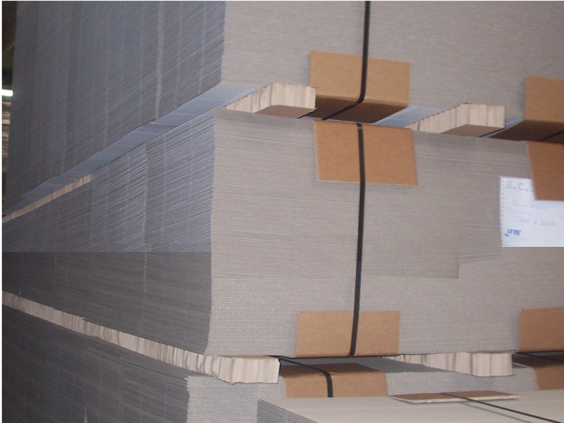 Protection of the angles is very effective.